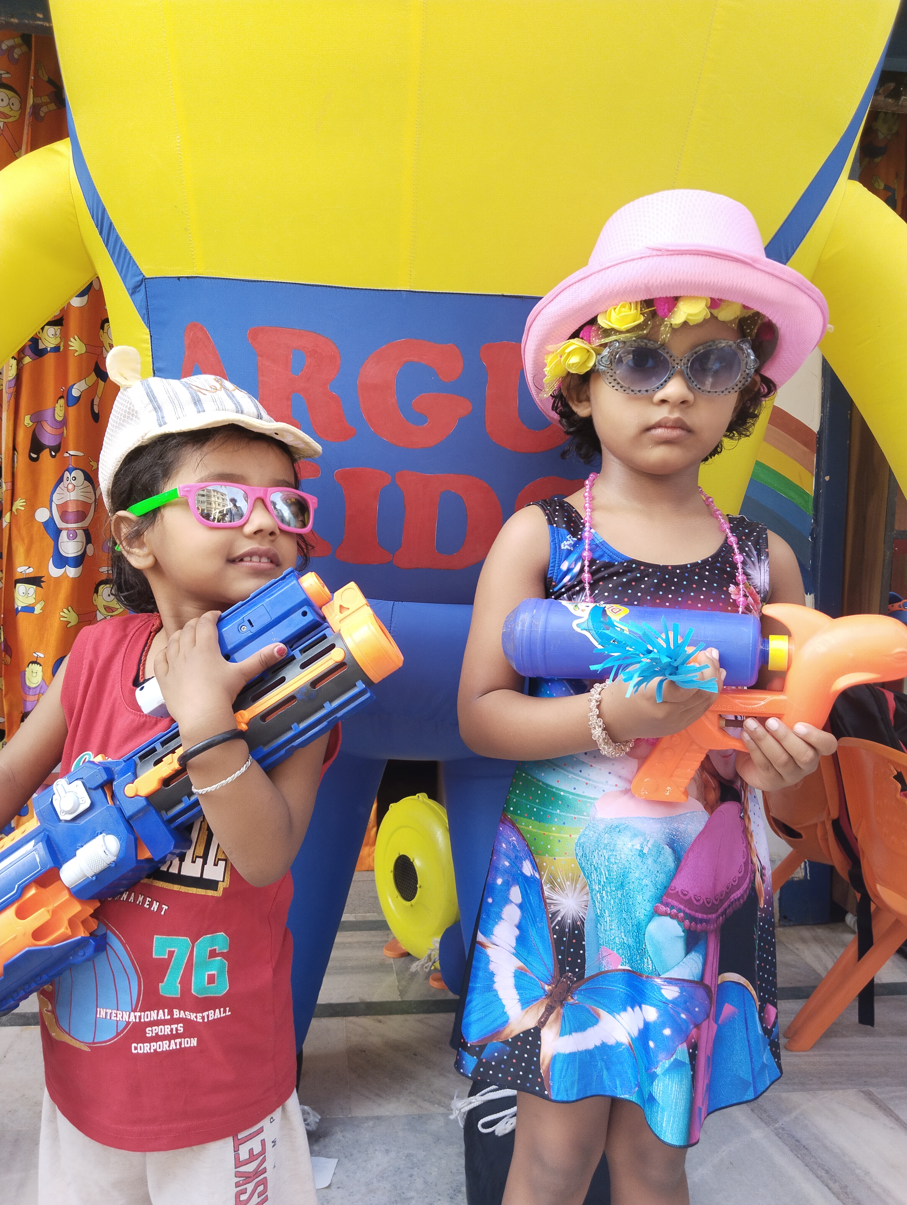 Kids ready for pool party